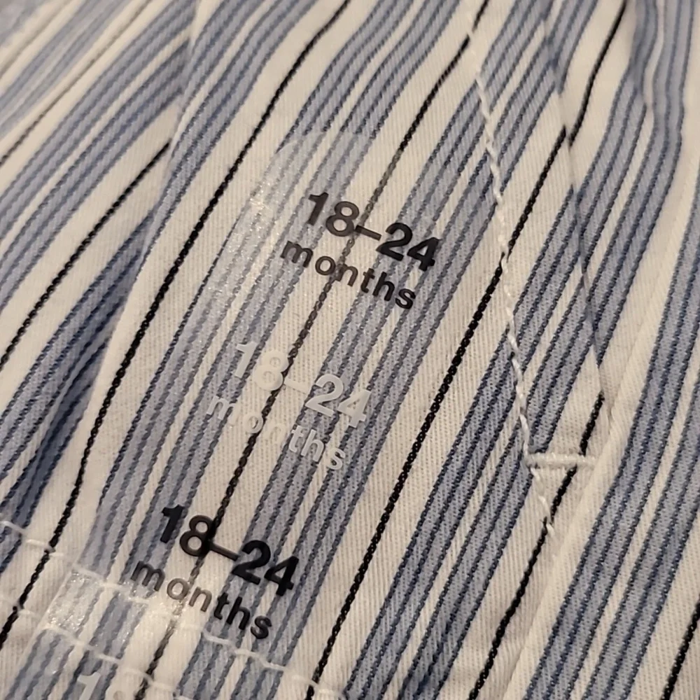 NWT Baby GAP Striped Ruffle Cotton shorts 18-24m Blue White